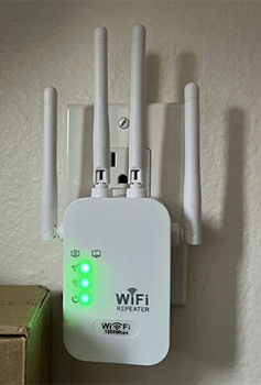 WiFi booster